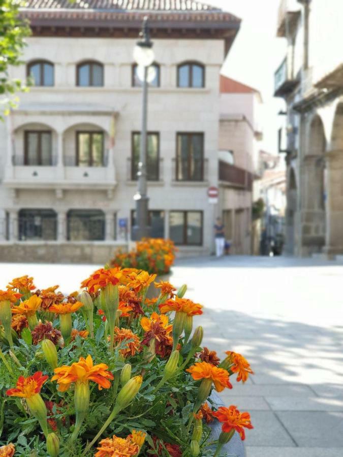 Portales De Pizarro Apartment Bejar Luaran gambar